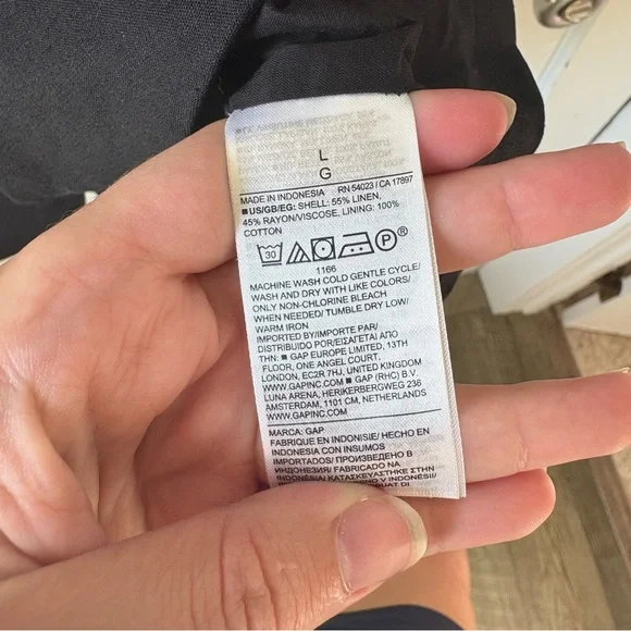 GAP NWT Charcoal Black Sleeveless Trendy Linen Vest Size L - Picture 4 of 4